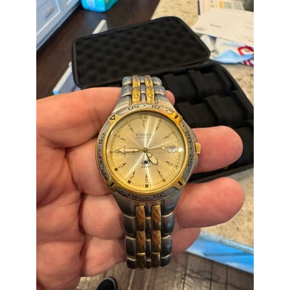 Fossil blue watch new battery